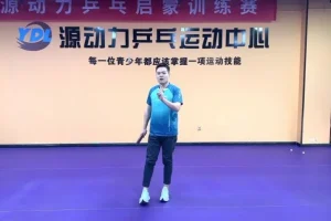 乒乓球进阶实战技巧大全：反手拧拉+步伐训练+多球实战