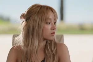 YUQI《Could It Be》[高清4K/2160P/MP4/1.89GB]