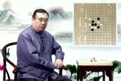 五子棋从入门到精通：技巧精讲与实战解析