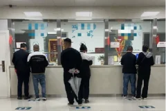 陪诊师入行指南：零门槛高需求职业，老龄化社会下的黄金就业选择