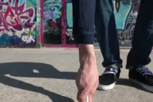 零基础滑板入门：27节课掌握滑板基础技巧