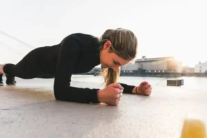 健身塑形计划｜从饮食到训练，重塑你的完美身材