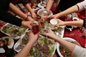 《民间应酬交际手册》：人情社会的实用应酬指南